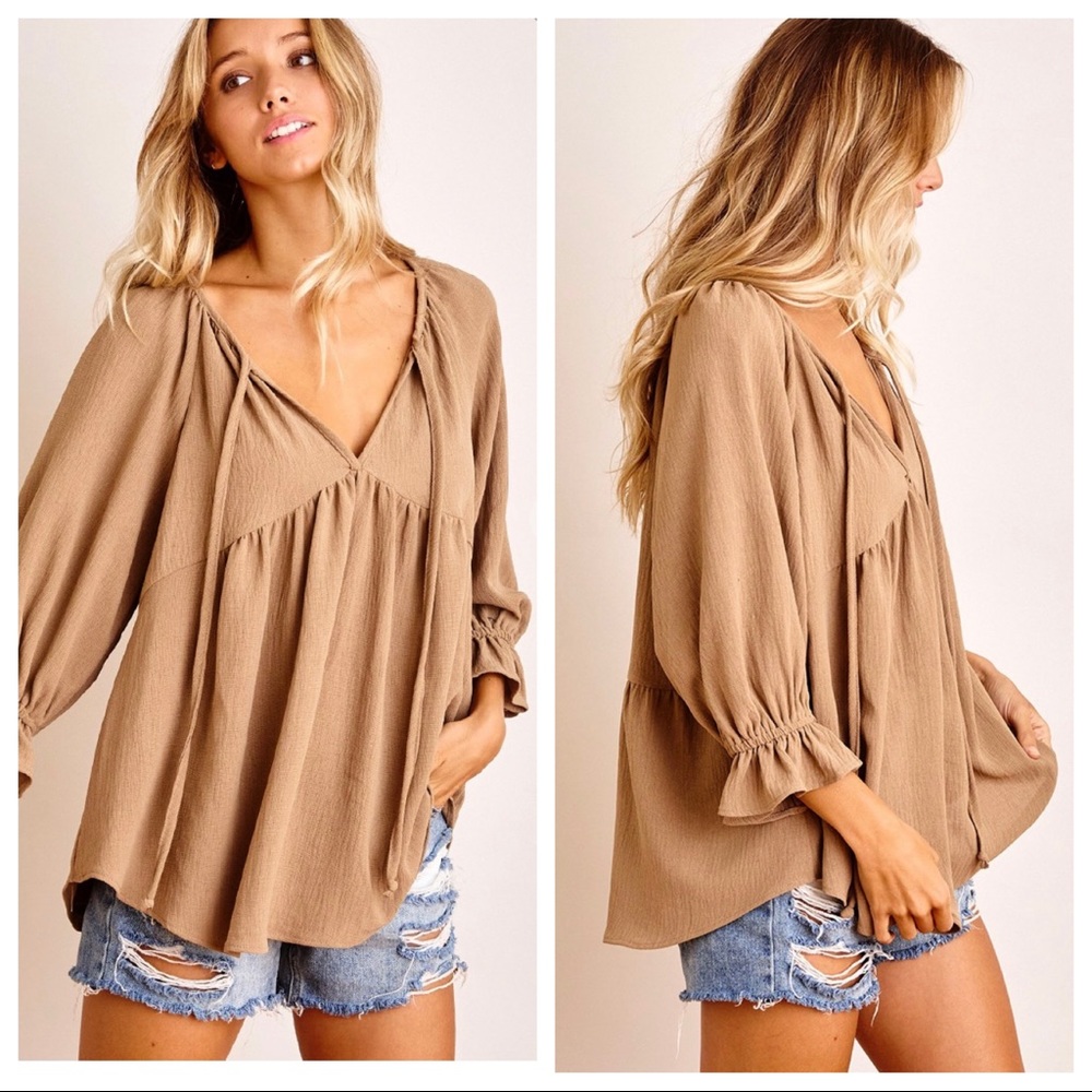 Bohemian chic Ruffle Sleeve V neck Woven Top - Picture 5 of 7